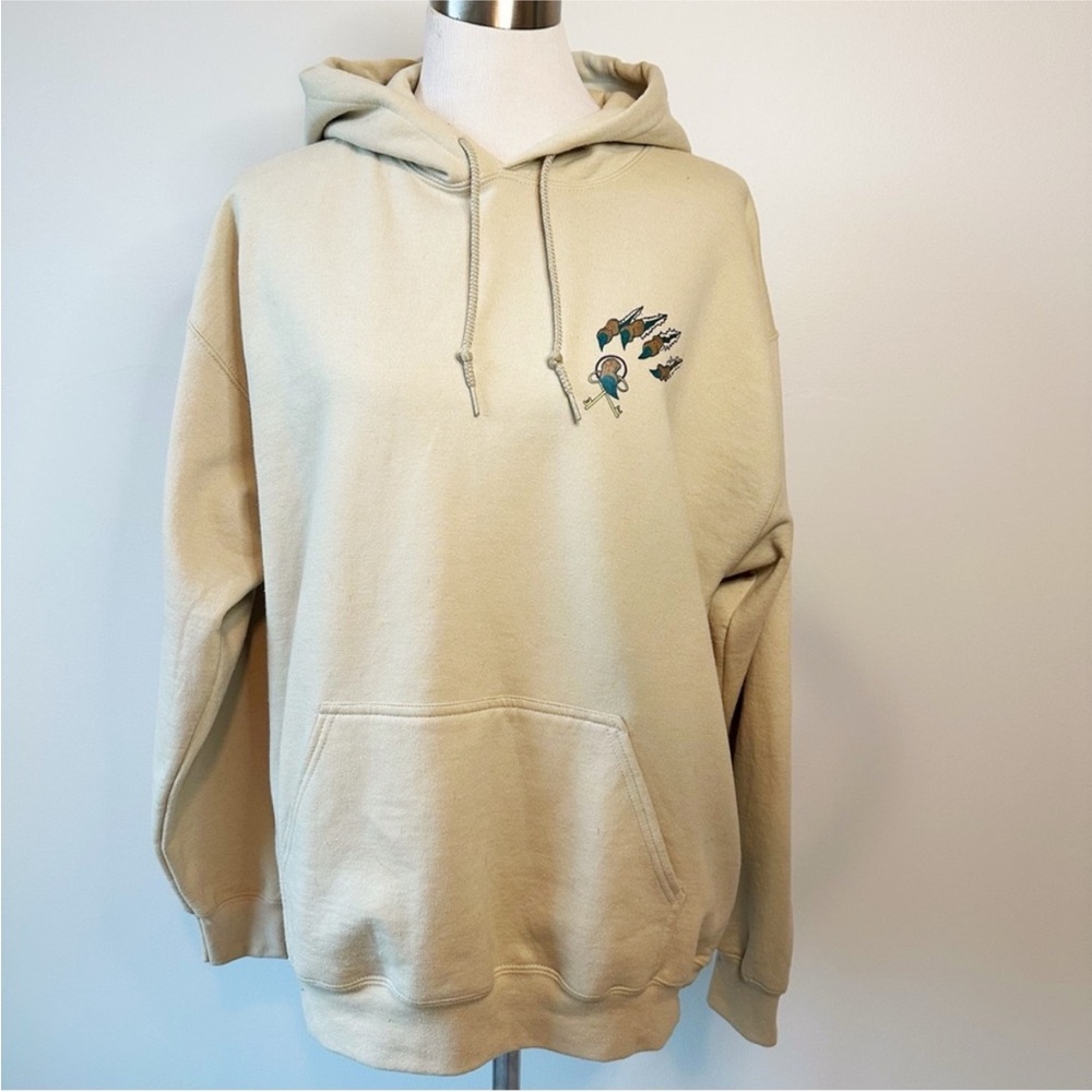 Gildan Hand Painted Unique Art Bear Graphic Hoodie Sweatshirt, size L